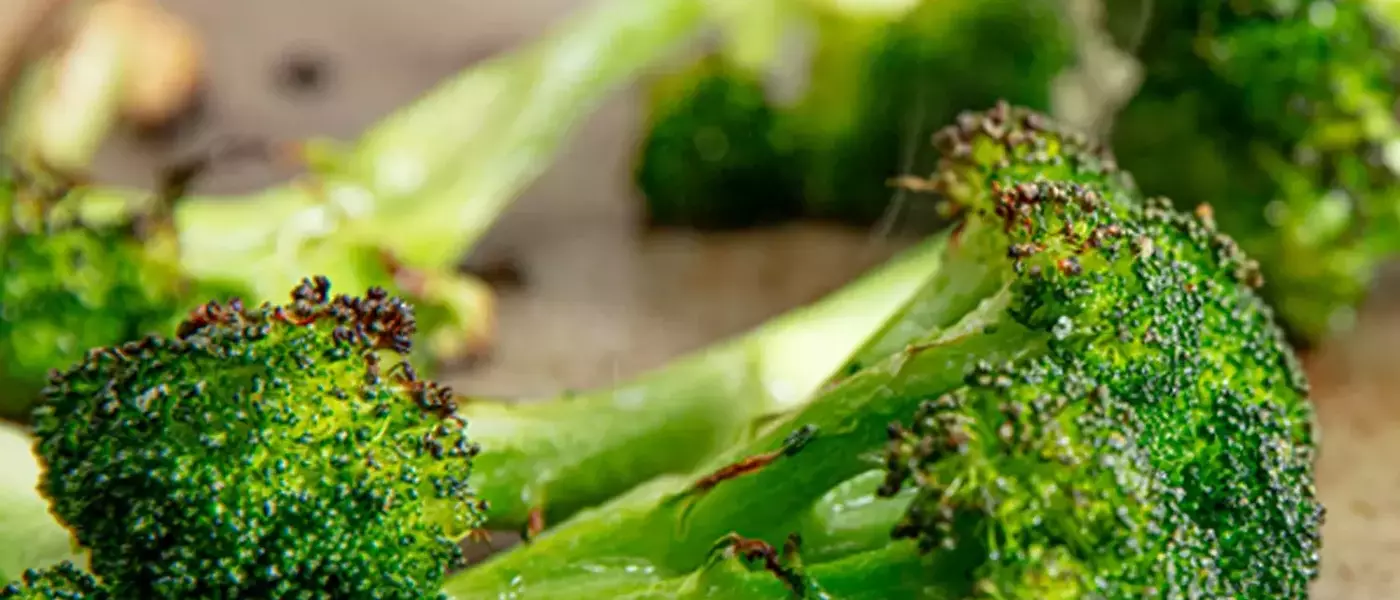 The Secret to Perfectly Tender Roasted Broccoli: Embracing Steam and High Heat