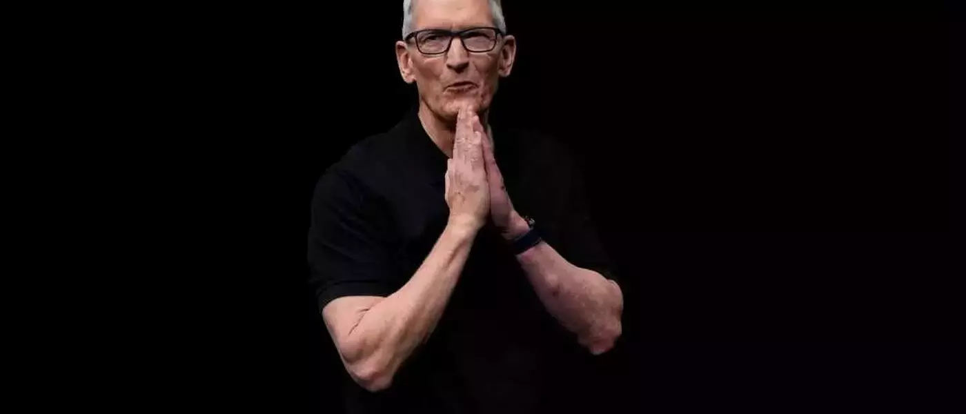 Tim Cook to Conclude Tenure as Apple CEO, John Ternus Named Successor Amid AI Transition