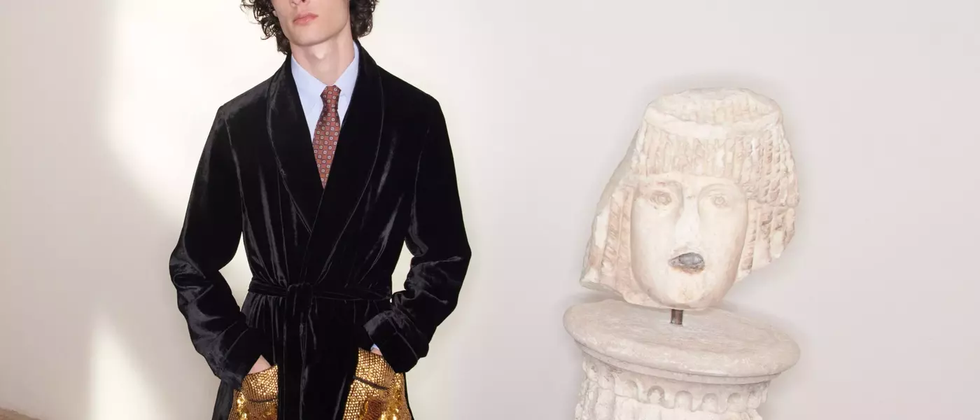 Valentino Unveils Pre-Fall 2026 Collection Featuring Sombr's Debut