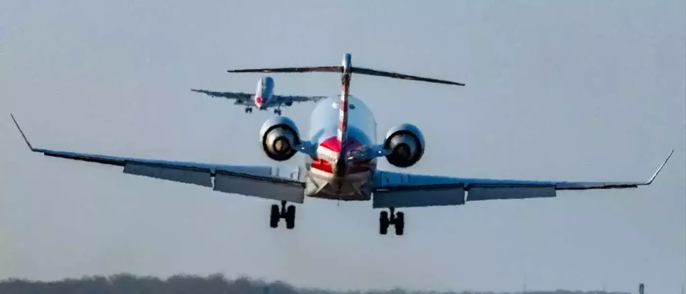 Modernizing the US Air Traffic Control System: A Digital Transformation