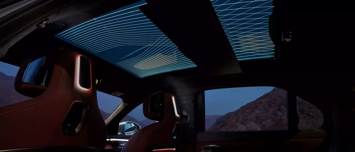 2027 BMW i7: Luxurious Interior Revealed