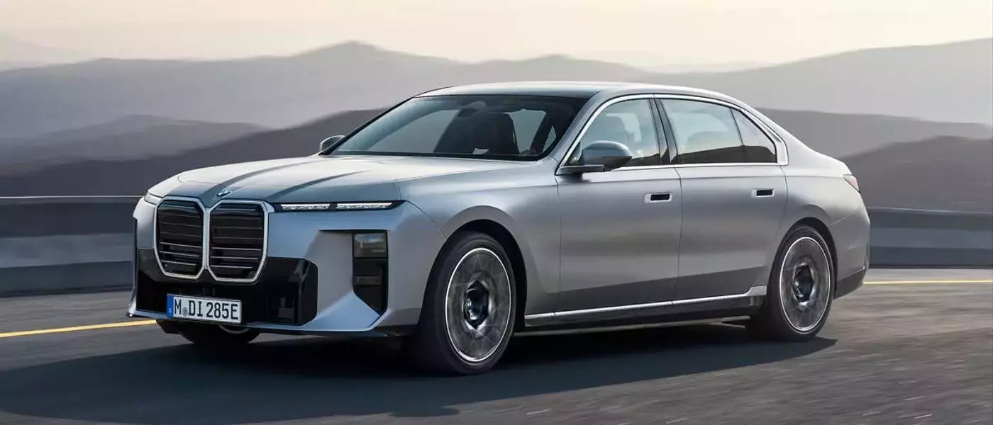 2027 BMW i7: An Ultra-Luxury Electric Sedan Redefined