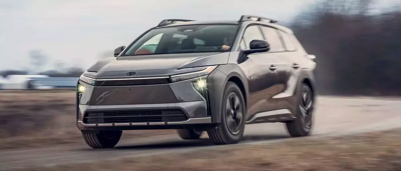 2027 Toyota bZ Woodland: A Detailed Review of Performance, Range, and Interior Comfort
