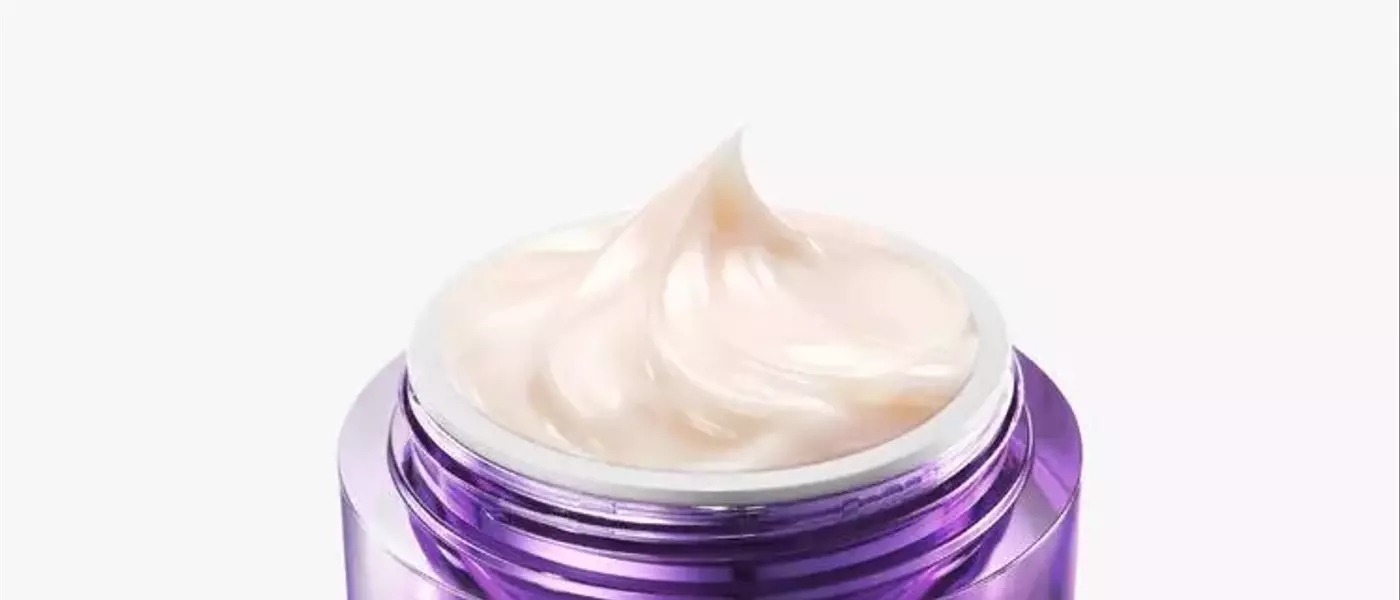 Top Skin-Tightening Creams: Expert Recommendations for Youthful Skin