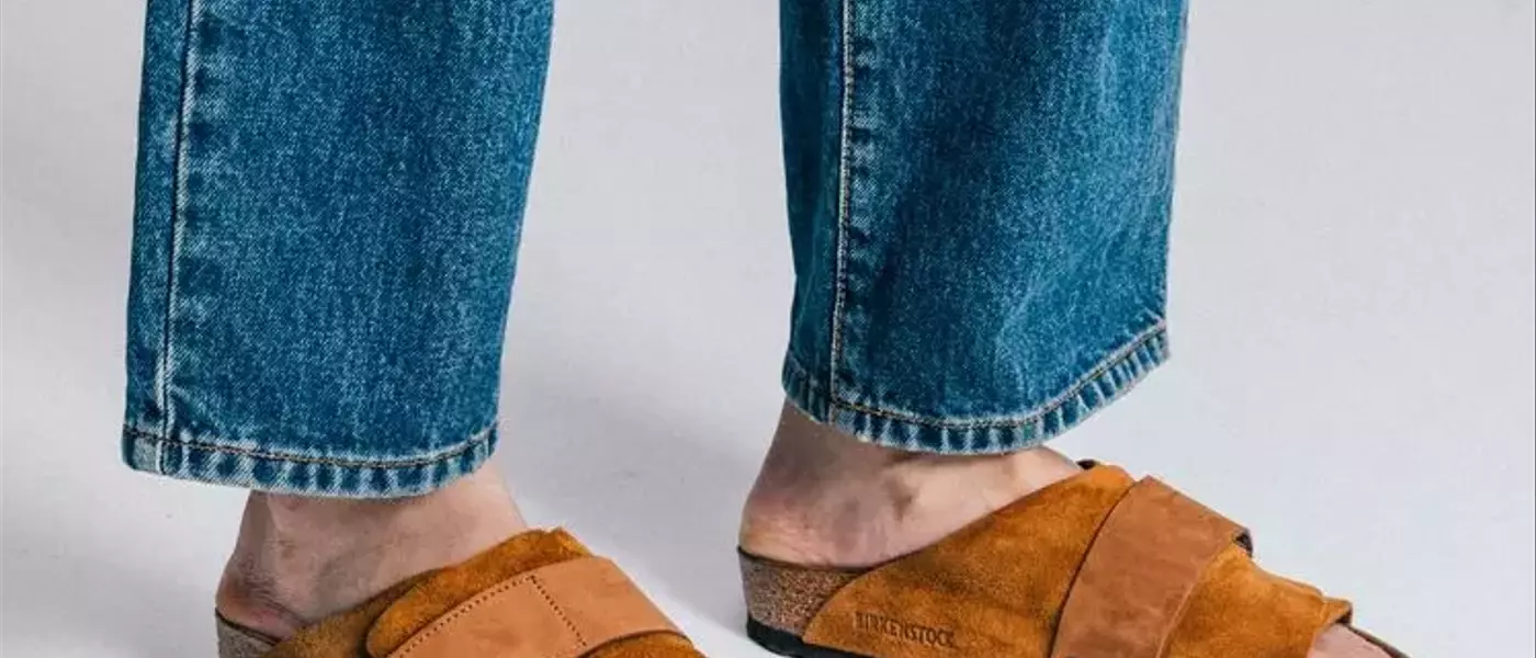 The Ultimate Guide to Men's Slide Sandals: Comfort Meets Style