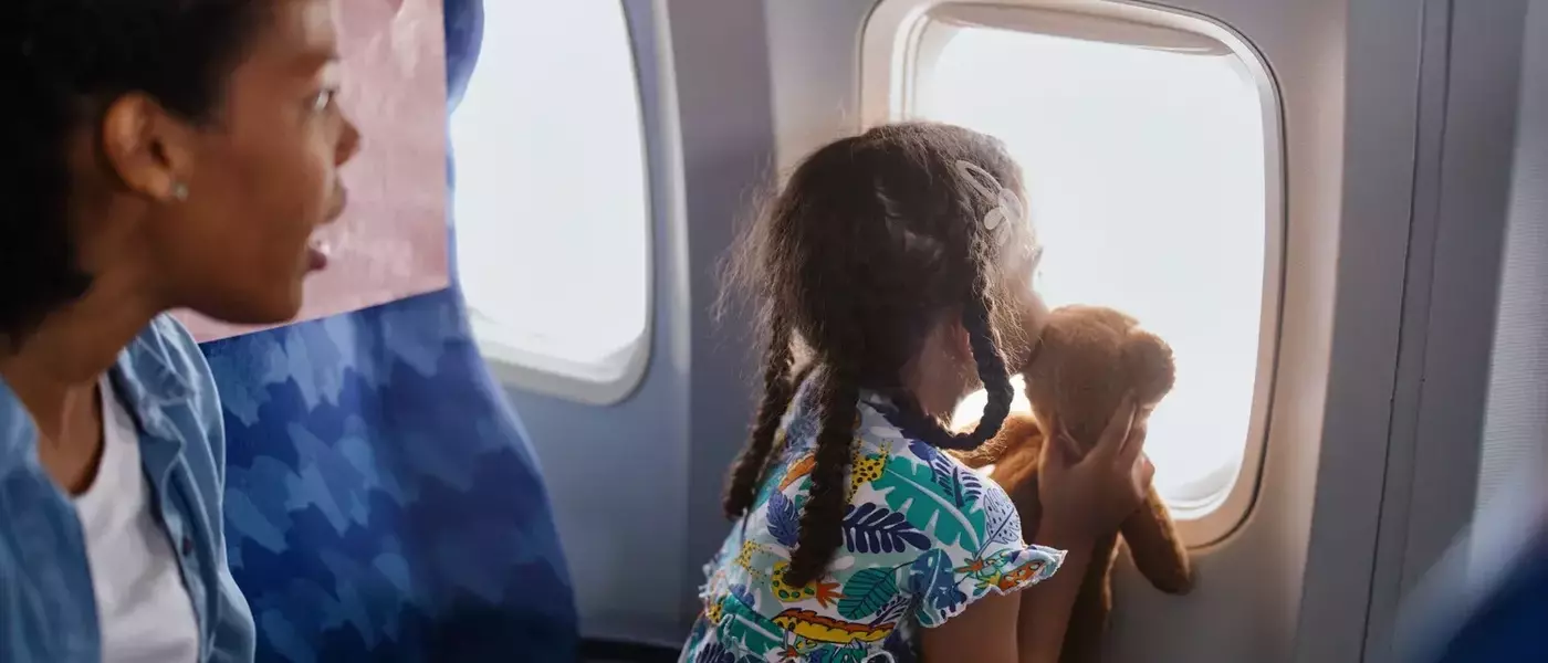 Seamless Family Flights: Expert Tips for Traveling with Children