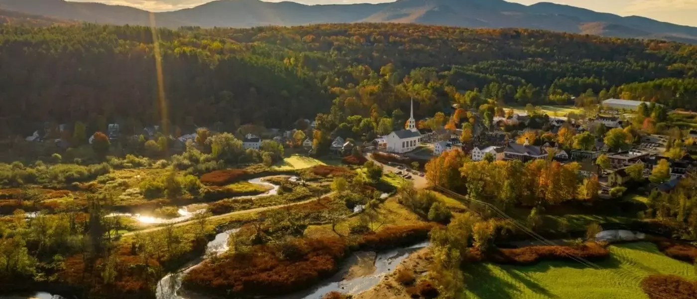 Beyond the Slopes: Top Mountain Towns for Summer Family Adventures