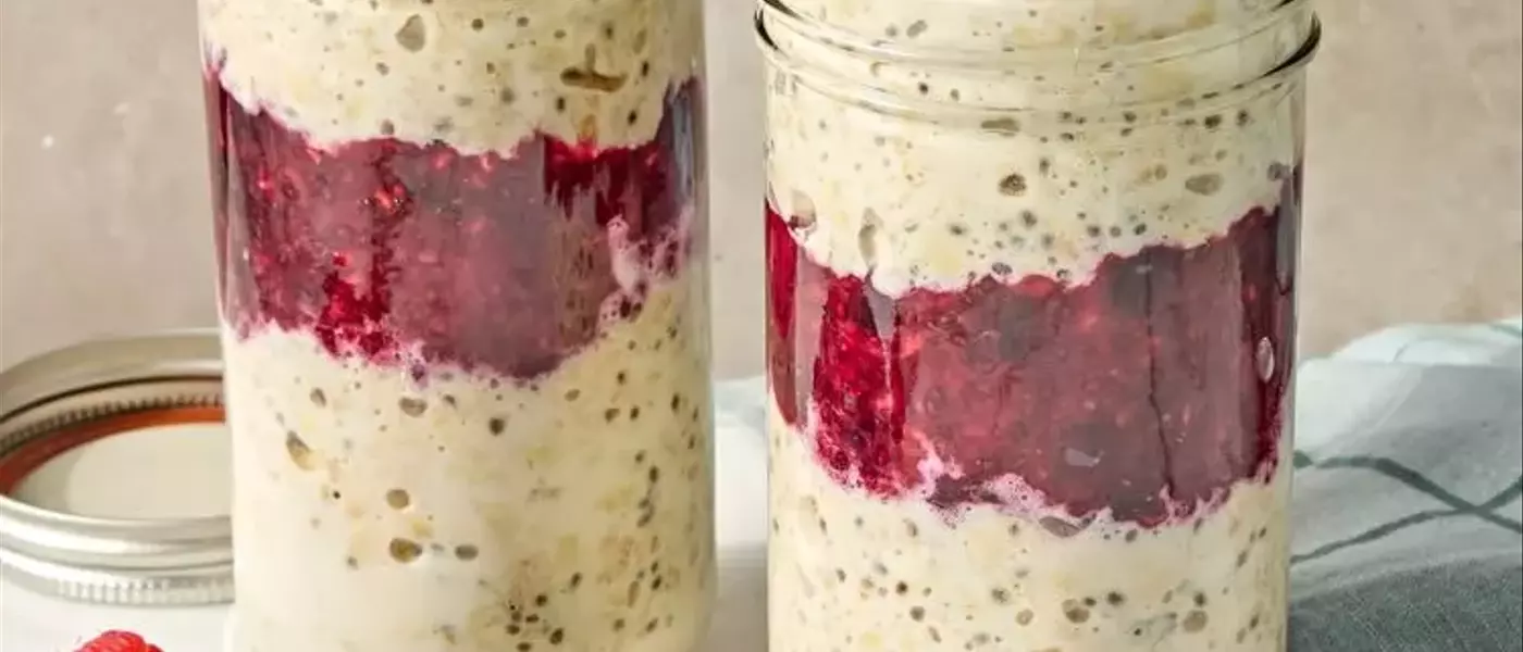 Lemon-Berry Crisp Overnight Oats: A Wholesome Breakfast Delight