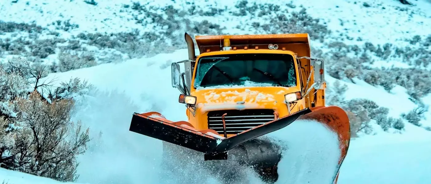 Winter Storm Alert: Heavy Snow and Strong Winds Forecast for Western US