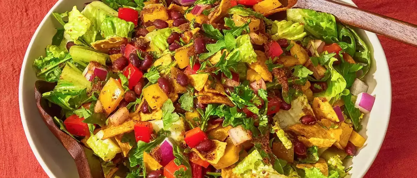 Zesty Black Bean Fajita Salad: A Quick & Healthy Meal