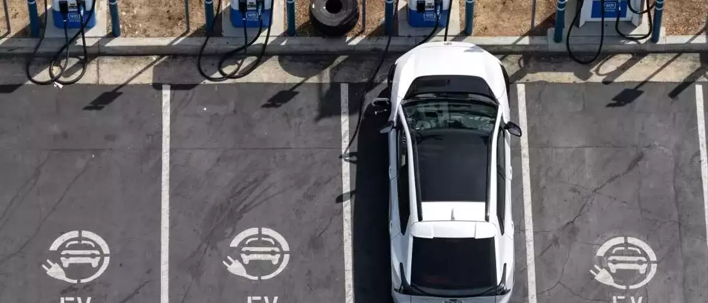 Electric Vehicle Performance in Extreme Temperatures: AAA's Latest Findings