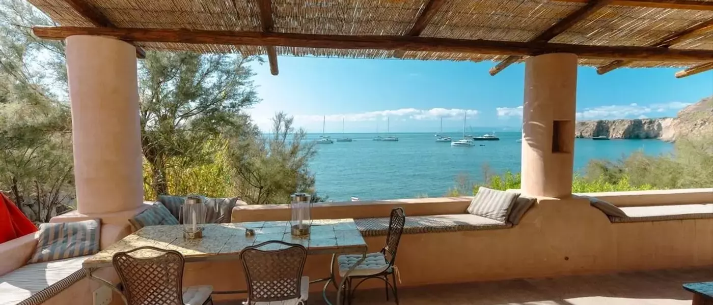 Exploring the Enchanting Aeolian Islands: A Guide to the Best Airbnb Stays