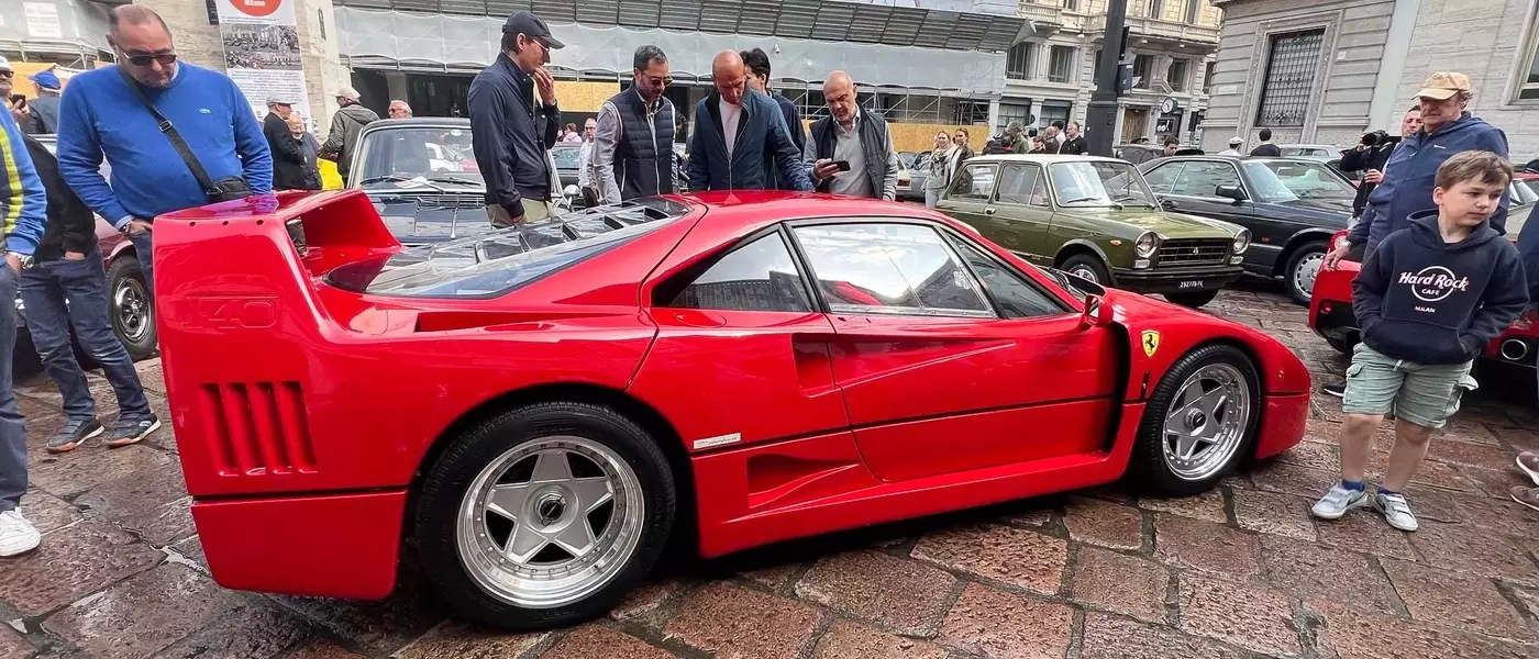 Piazza Affari: Milan's Unconventional Car Enthusiast Gathering