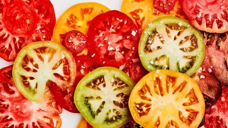 The Art of Crafting an Authentic Greek Salad
