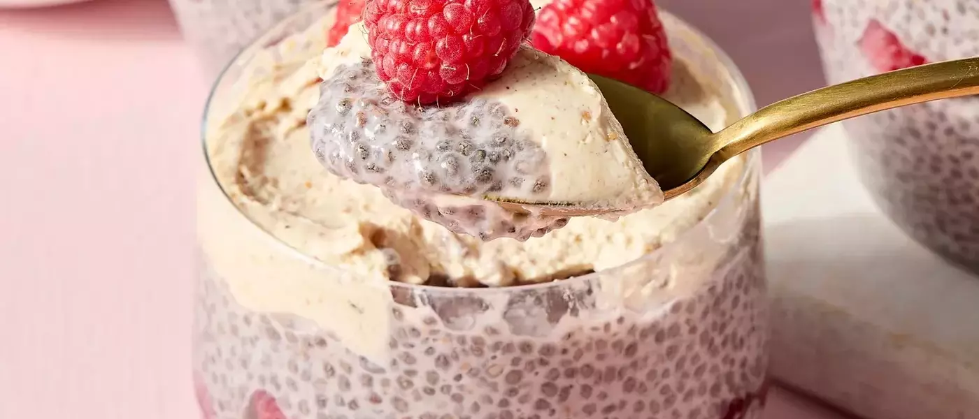 High-Protein Raspberry and Peanut Butter Chia Pudding: A Healthy Start to Your Day