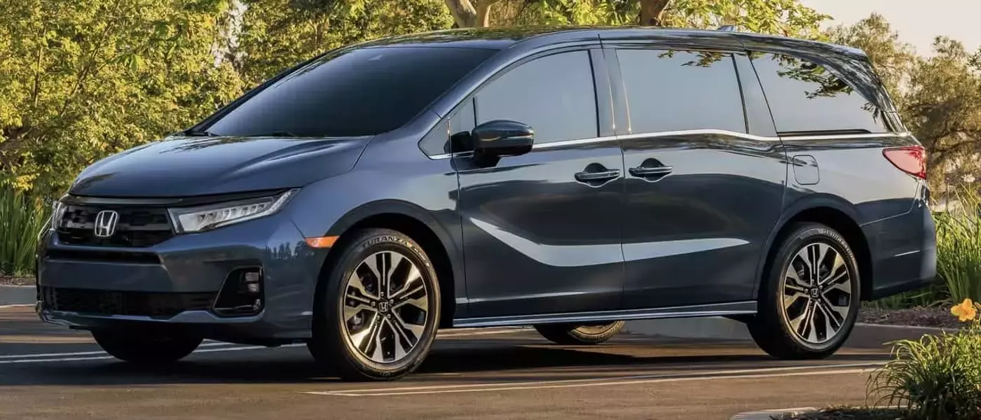 Honda to Extend Production of Key Models Through Decade's End