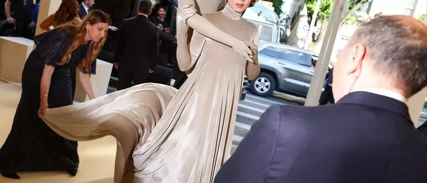 The Unsung Heroes of the 2026 Met Gala: The Train Handlers