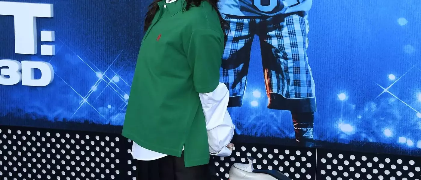 Billie Eilish's Signature Style Shines at Concert Film Premiere
