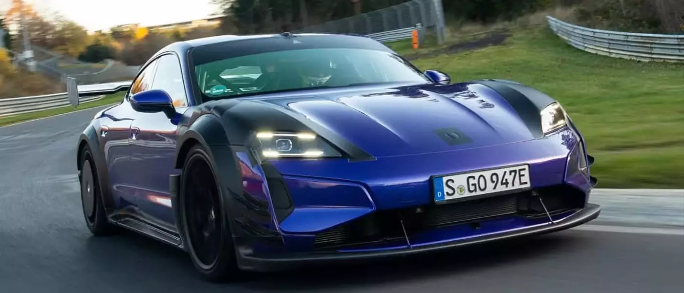 Porsche Taycan Turbo GT Manthey Claims New Nürburgring Record