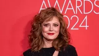 Nine Flattering Hairstyles for Naturally Curly Hair Over 50