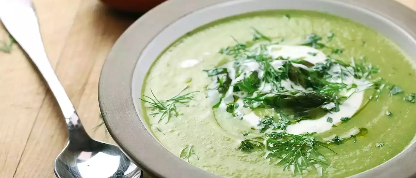Bright and Velvety Asparagus and Tarragon Velouté