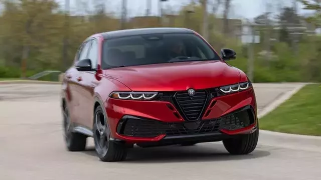 The Refreshed 2026 Alfa Romeo Tonale: A Focused Driving Experience