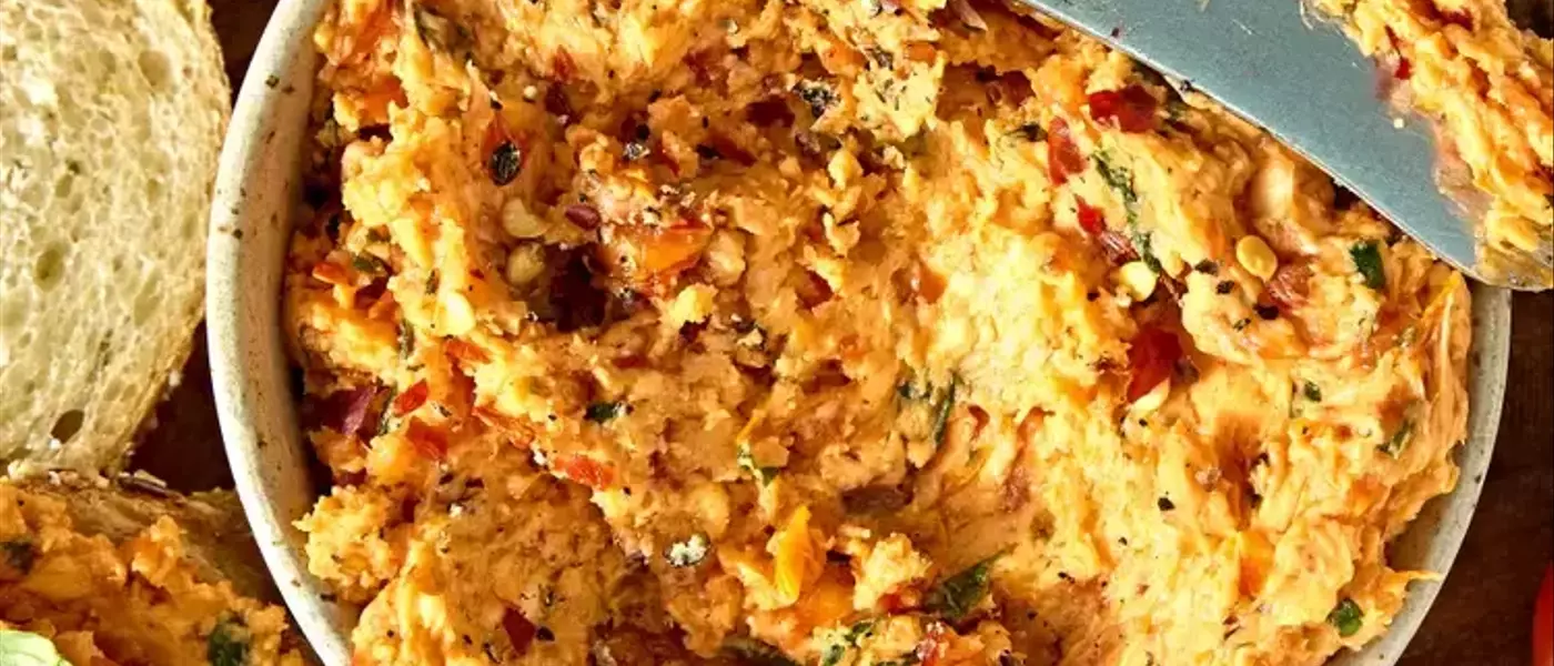 Crafting Aromatic Roasted Tomato Butter