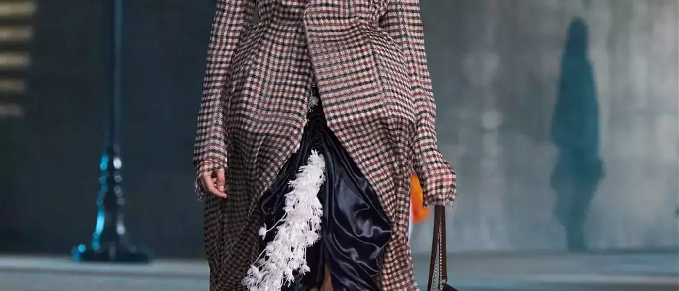 Dior Cruise Collection Blends Hollywood Glamour with Fashion Heritage
