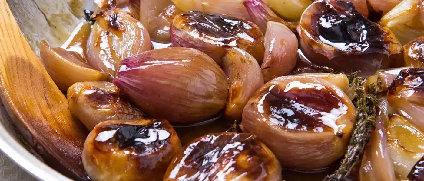 Mastering Sweet and Tangy Glazed Roasted Shallots