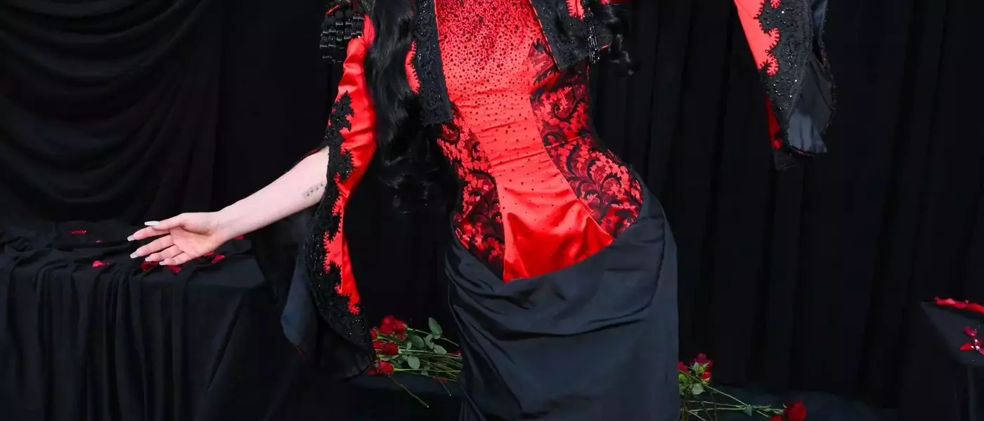 Lady Gaga's Homage to Alexander McQueen: A Theatrical Fashion Statement