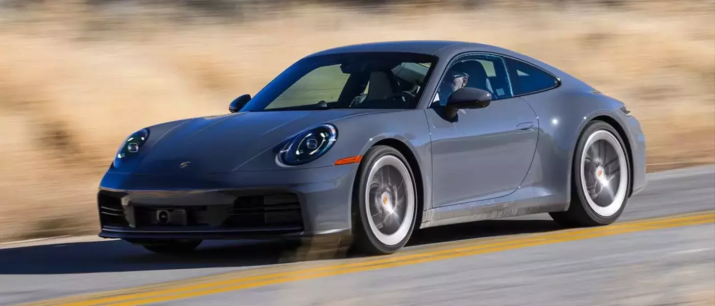 2027 Porsche 911: A Comprehensive Review