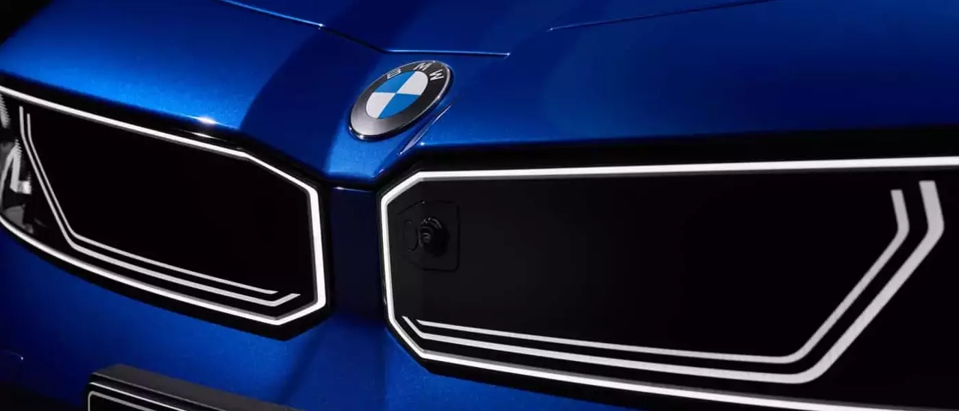 BMW's Next-Gen 1 Series: Electric Rear-Wheel Drive Returns, Coexisting with ICE Models