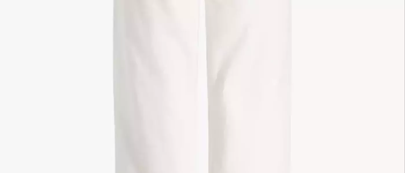The Enduring Appeal of White Jeans: A Year-Round Fashion Essential