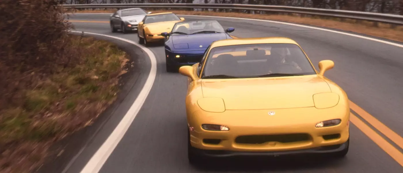 The Golden Era of 1990s Sports Cars: A Retrospective