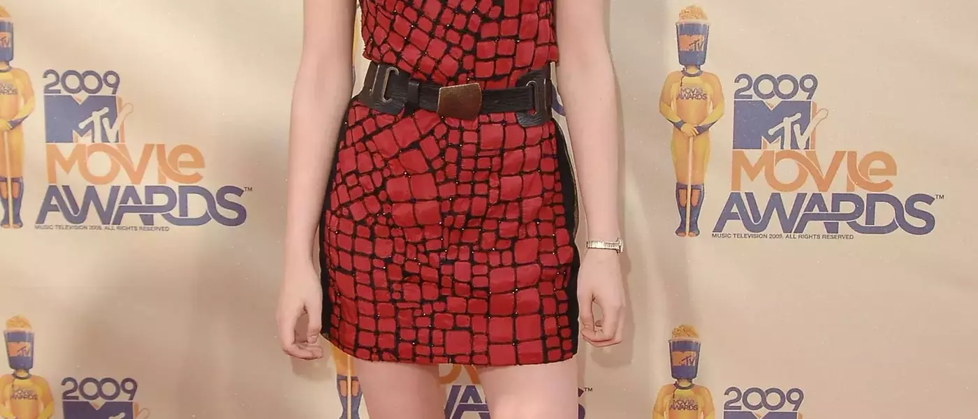 Kristen Stewart's Red Carpet Sneaker Statements Through the Years