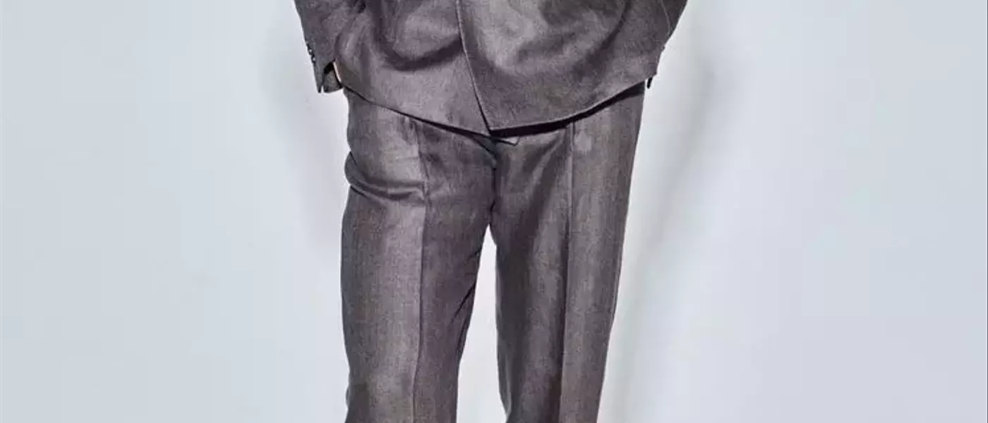 The Ultimate Guide to Men's Linen Suits: Stay Cool and Stylish in 2026