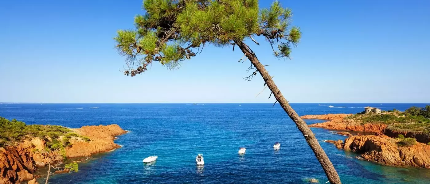 Exploring the Uncharted Beauty of the Var Coast: A Journey Beyond the Crowds