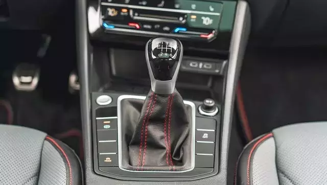 Volkswagen's Jetta GLI Bids Farewell to Manual Transmission