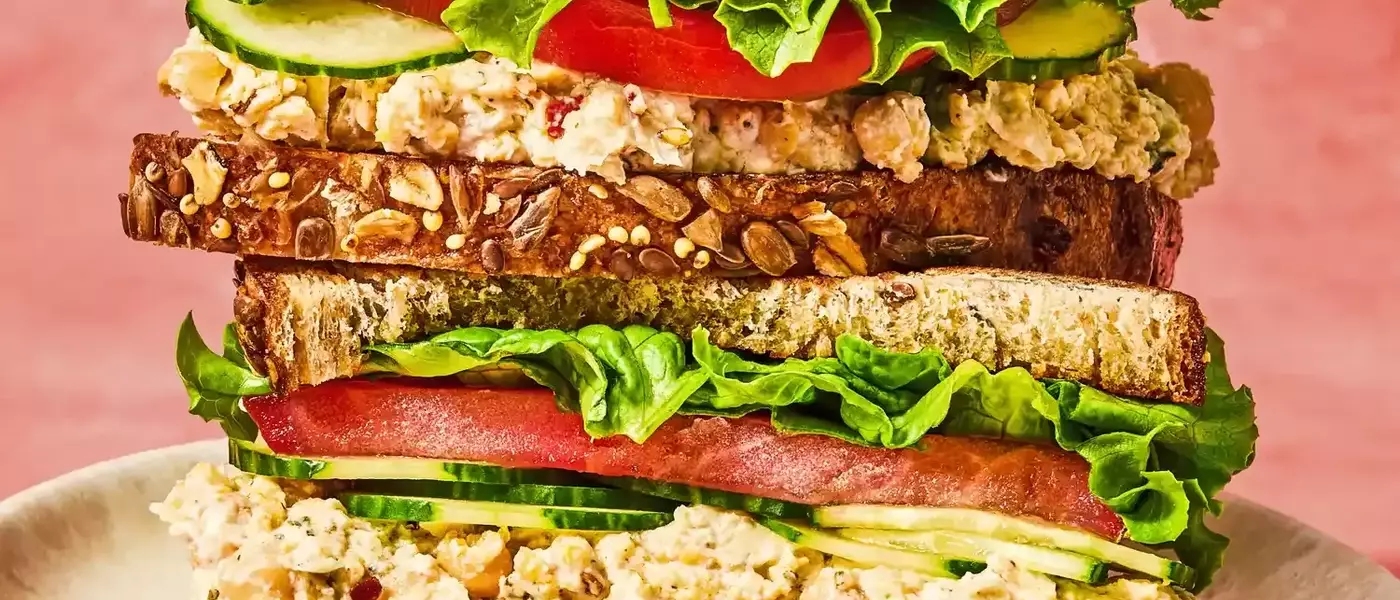 The Ultimate Chickpea and Cucumber Sandwich: A Quick & Healthy Delight