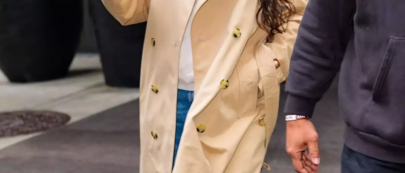 Rihanna's Relatable Casual Style: Elevating Everyday Wear