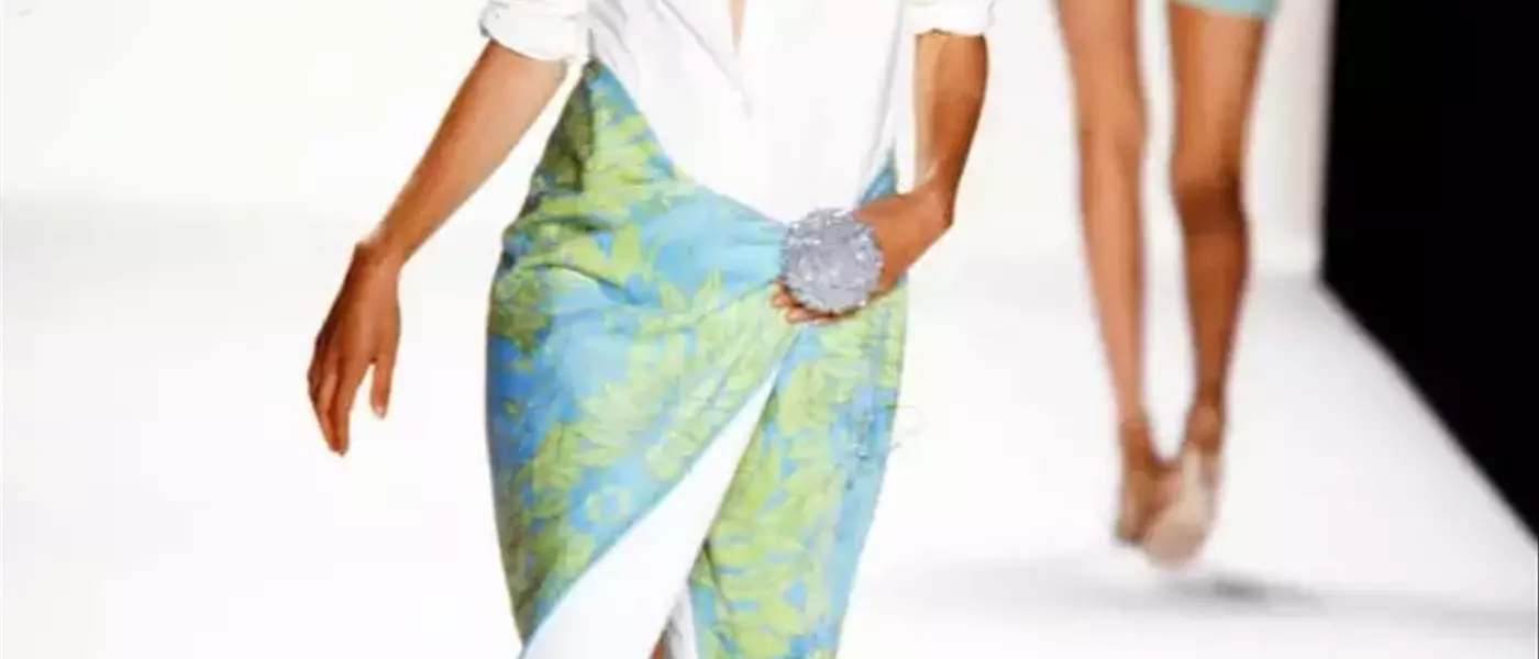 The Elevated Comeback: Heeled Flip-Flops Redefine Summer Chic