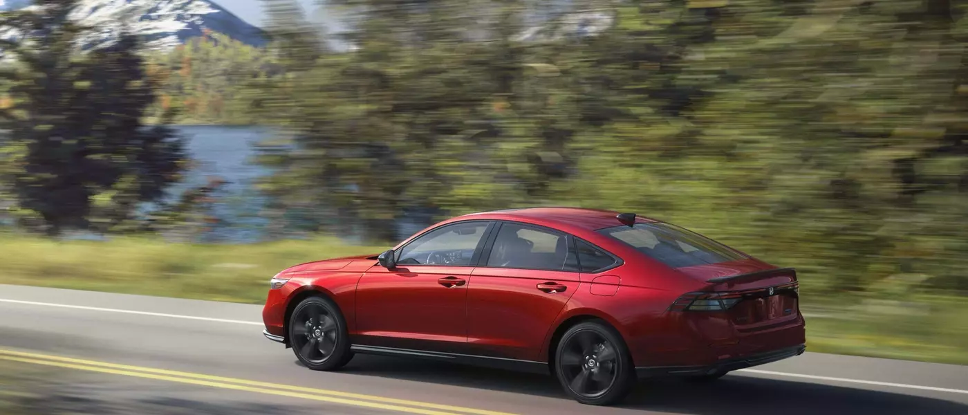 Choosing the Optimal Honda Accord Model