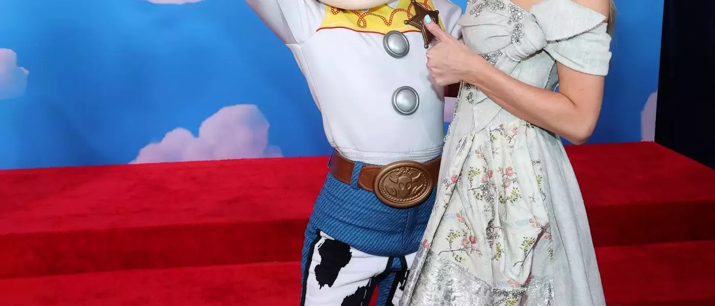 Taylor Swift's 'Toy Story 5' Premiere: A Tribute to Jessie