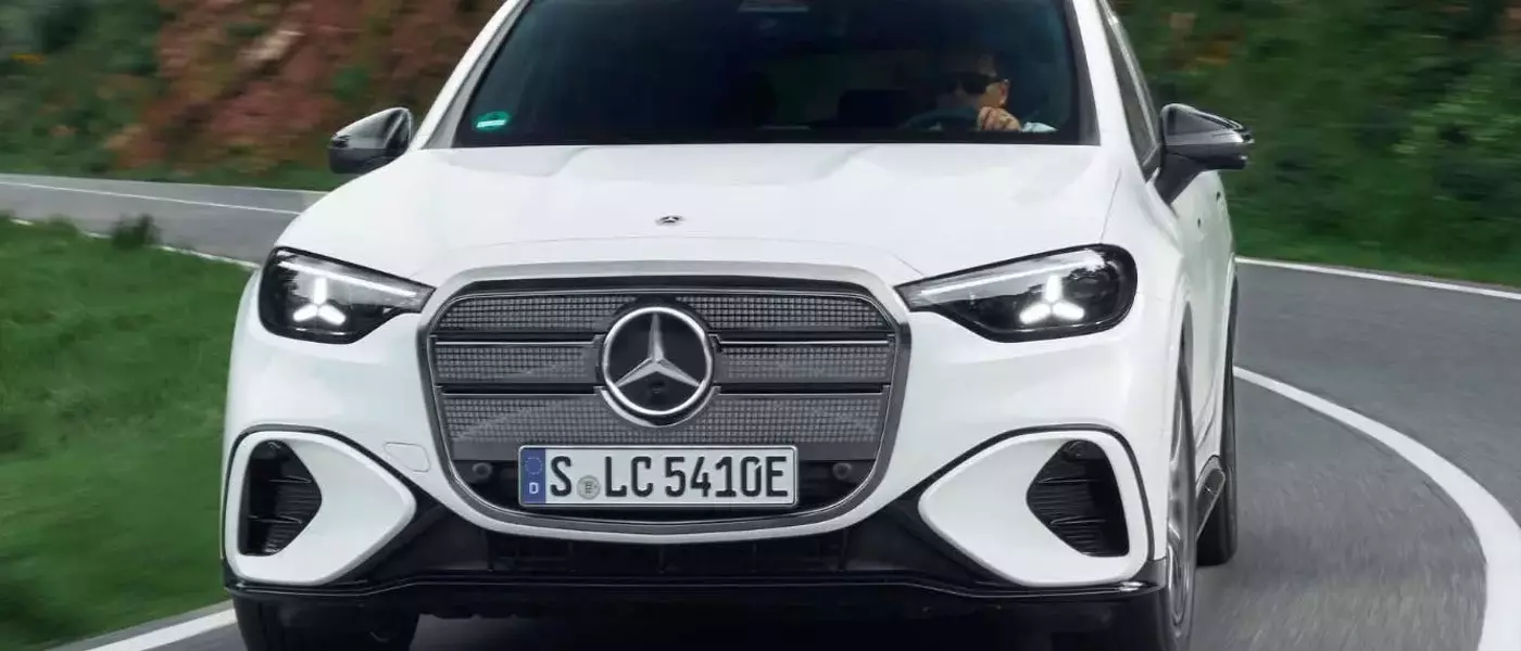 Mercedes-Benz Introduces More Affordable GLC EV Variants to Compete with BMW iX3