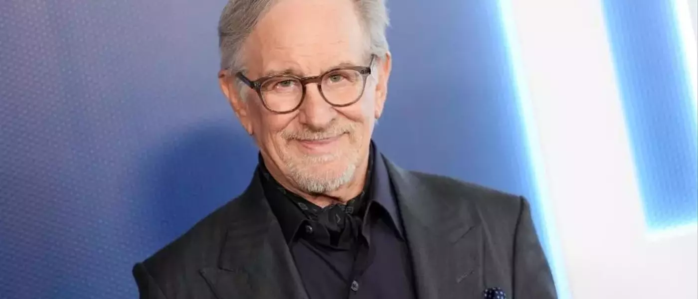 Spielberg's Bond Aspirations and Creative Path