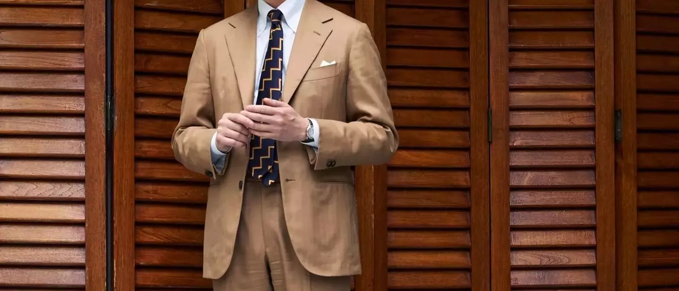 The Enduring Elegance of the Khaki Suit for Summer Weddings