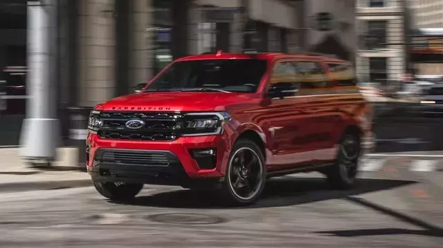 Ford Expedition Recall: Center Console Hazard