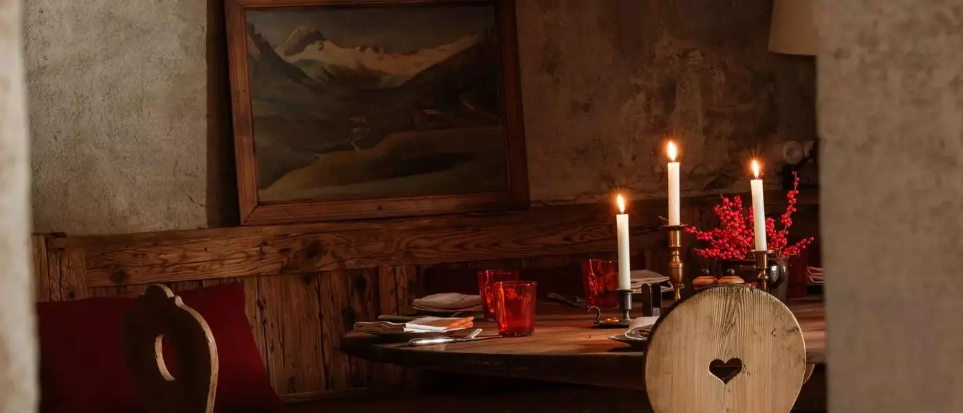 Alpine Aesthetic: Crafting Enduring Interiors Inspired by Mountainous Landscapes