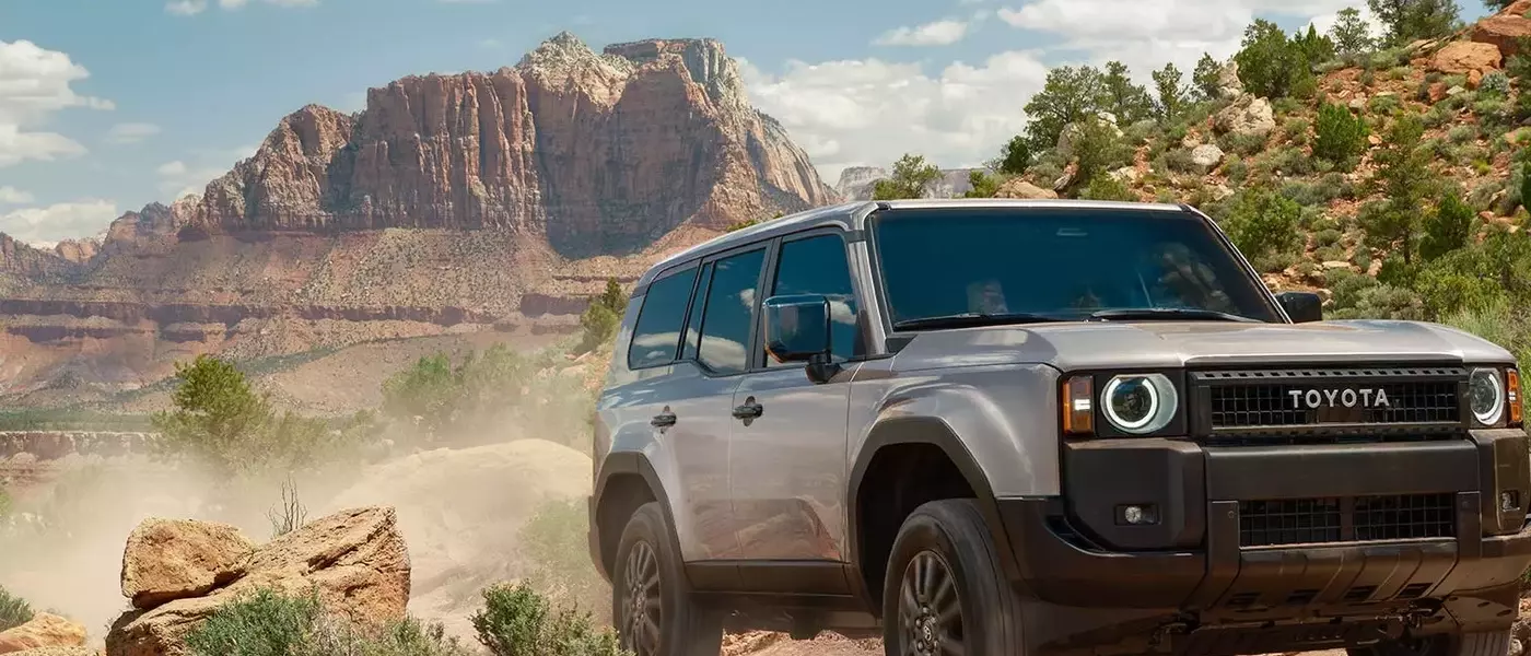 Choosing the Optimal 2024 Toyota Land Cruiser Trim: A Buyer's Guide