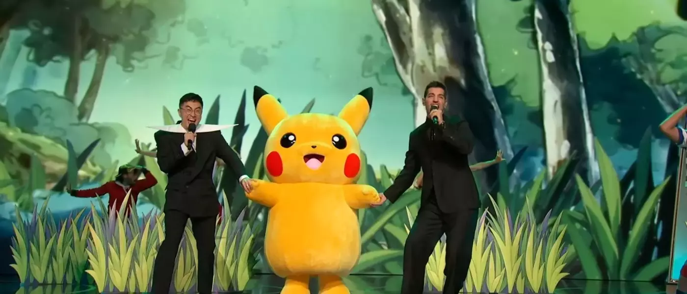 Bowen Yang and Matt Rogers Sing "Gotta Catch 'Em All" at Las Culturistas Culture Awards
